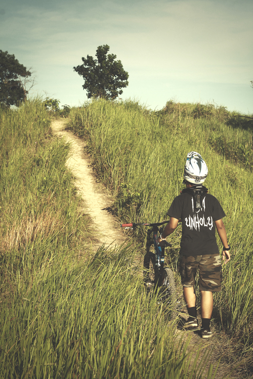Bicycle,Meadow,Soil