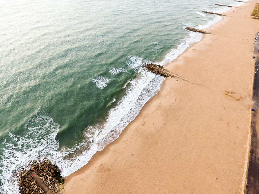 Wave,Sand,Ocean