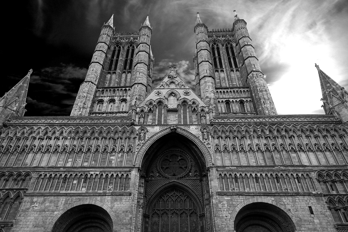 Basilica,Symmetry,Monochrome Photography