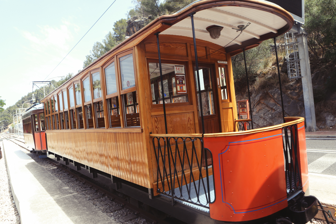 Cable Car,Rolling Stock,Rail Transport