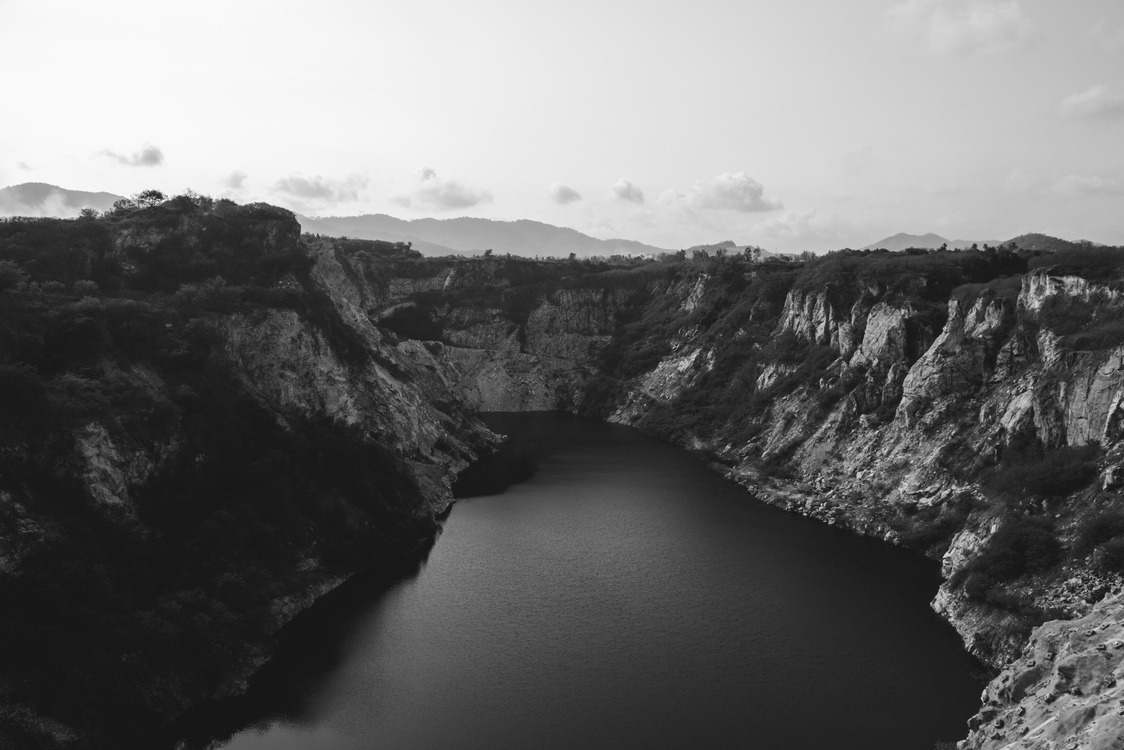 Reservoir,Monochrome Photography,Crater Lake