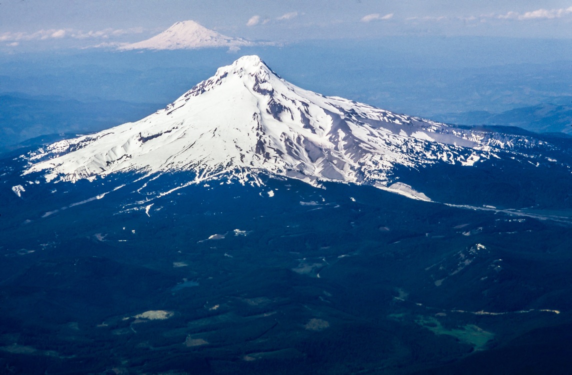 Stratovolcano,Mountain,Massif