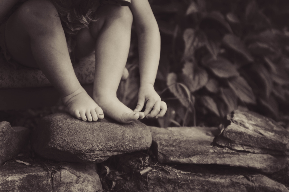 Barefoot,Leg,Monochrome Photography