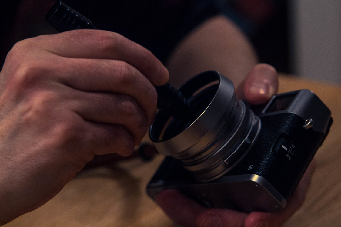 Nail,Single Lens Reflex Camera,Photojournalist