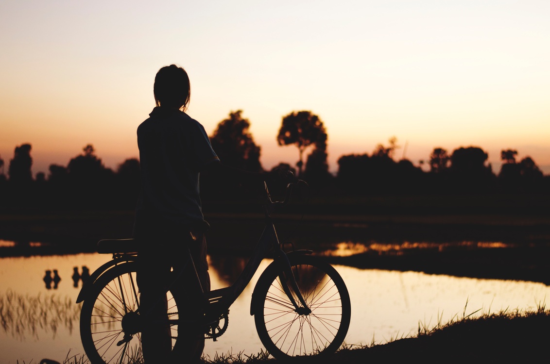 Recreation,Evening,Bicycle