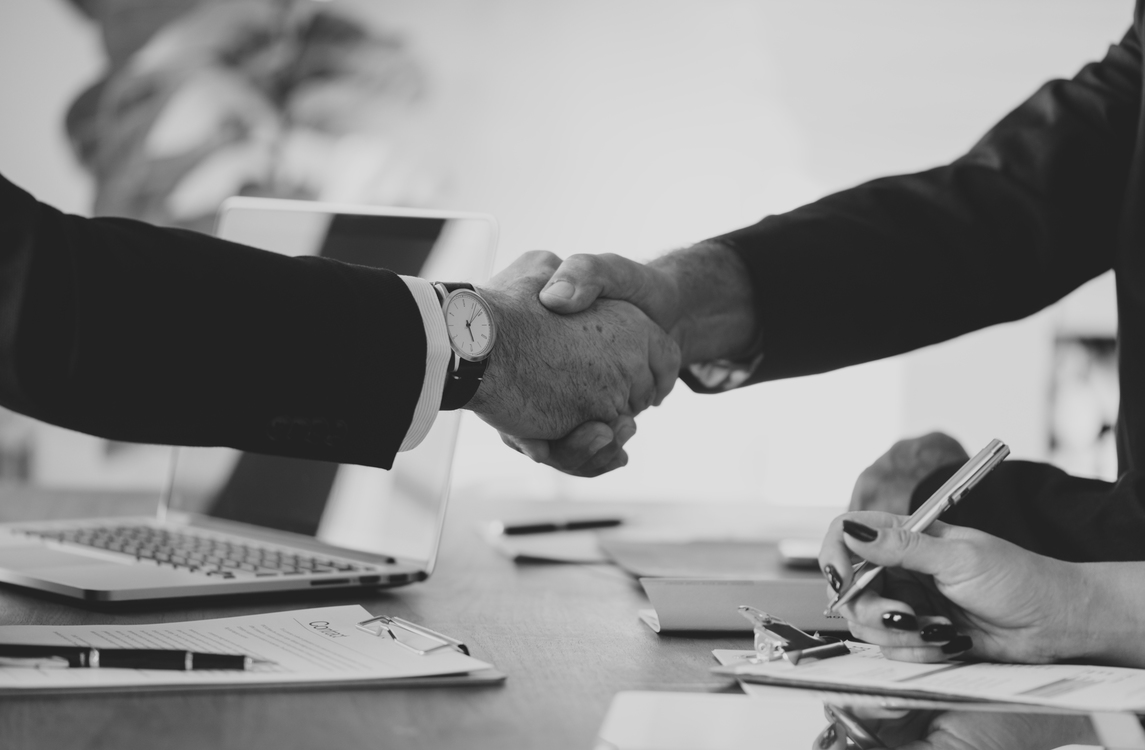Handshake,Business,Conversation