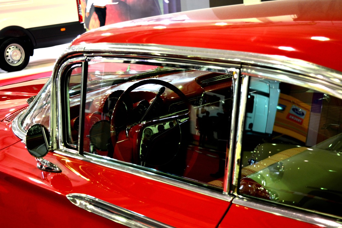 Classic Car,Windshield,Automotive Exterior