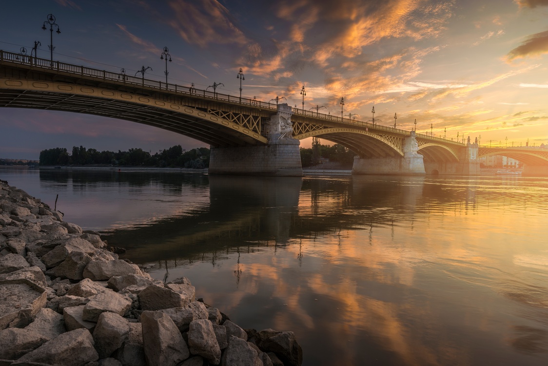 Bridge,Reservoir,Dawn