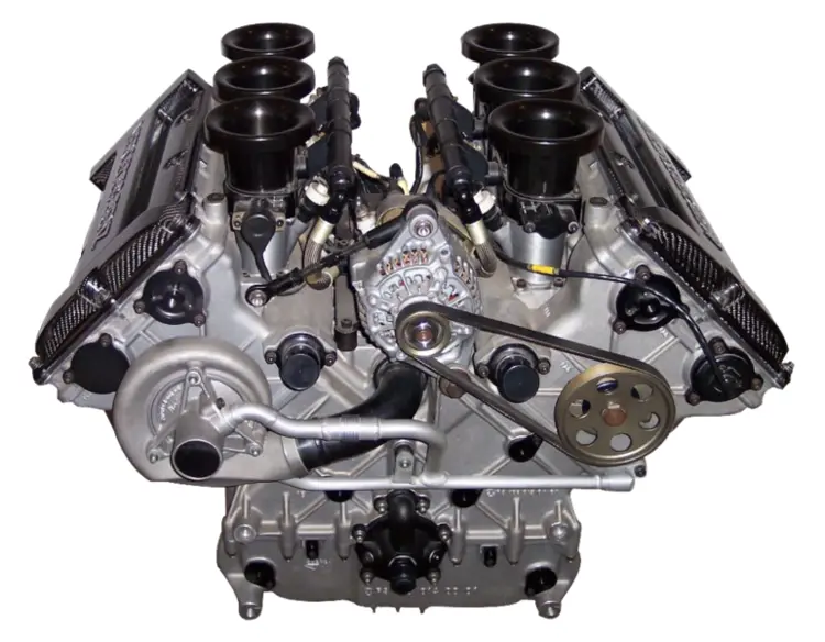 V8 Engine for High Performance