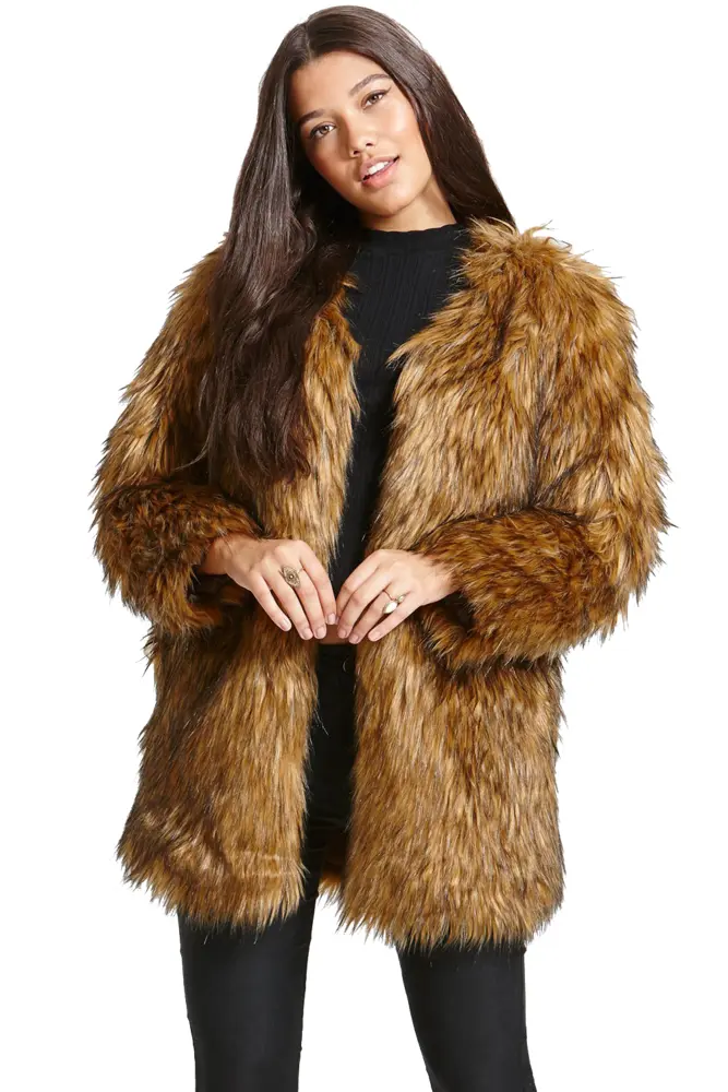 Stylish Brown Fur Coat for Winter Fashion