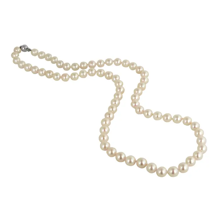 Elegant Pearl Necklace