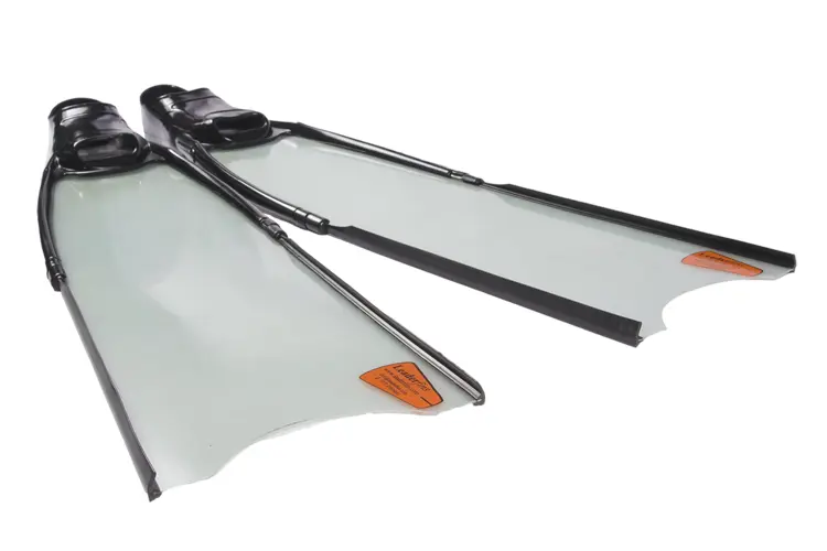 Long Diving Fins for Deep Diving