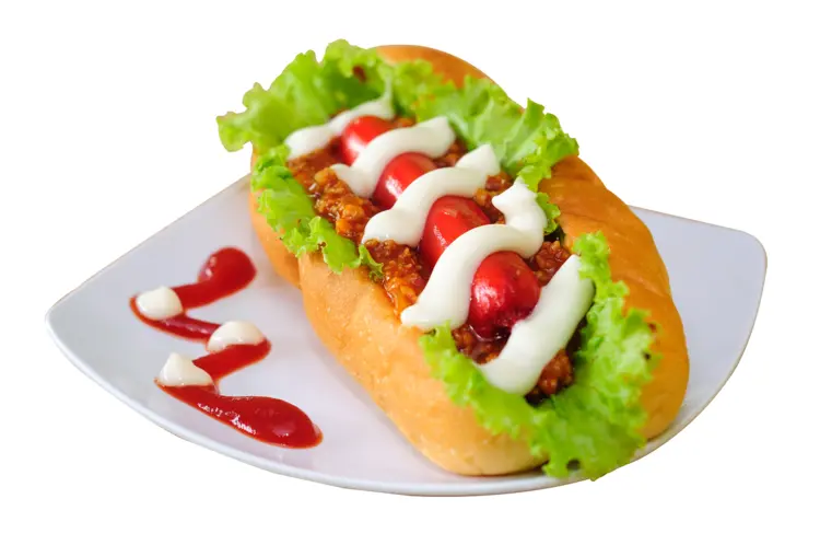 Tasty Hot Dog with Lettuce
