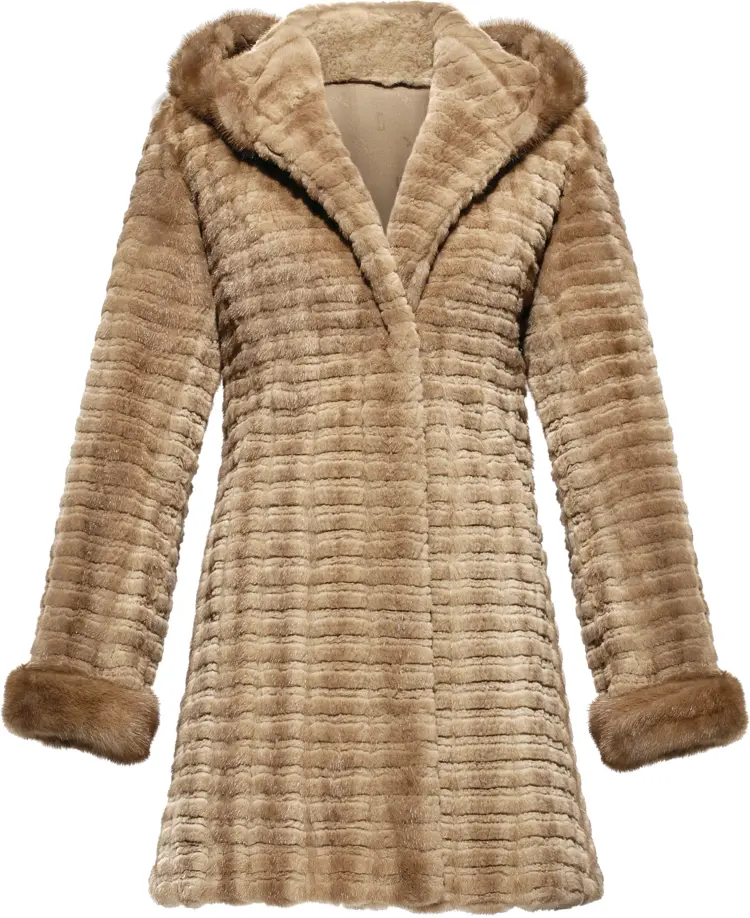 Luxurious Brown Fur Coat for Winter
