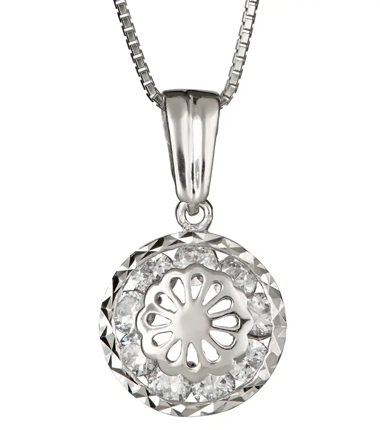 Elegant Round Pendant Necklace