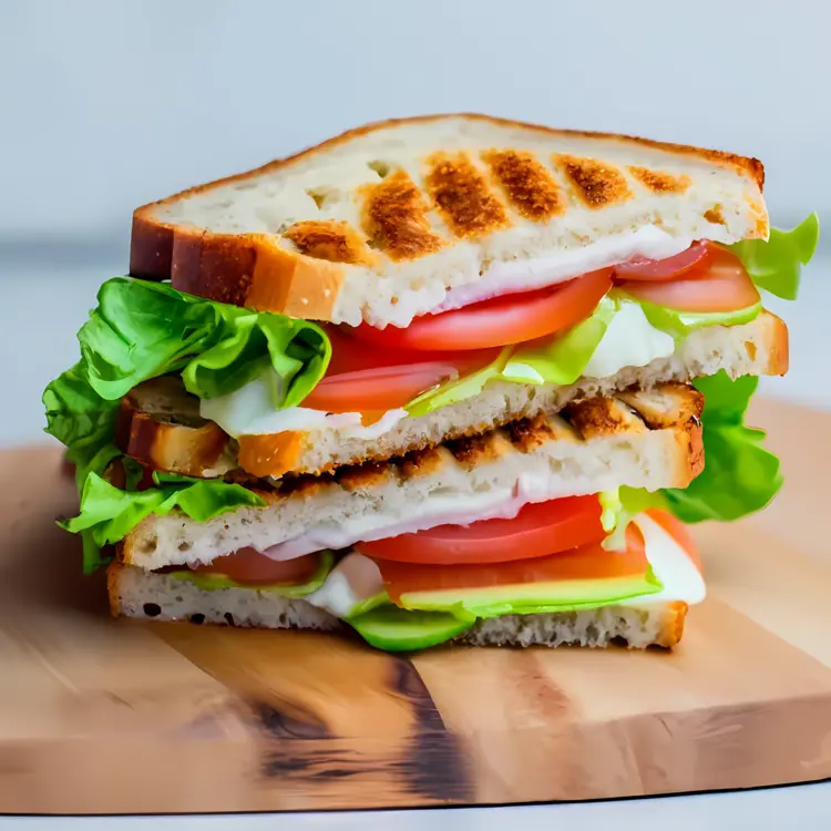 Grilled Sandwich with Fresh Lettuce and Tomato